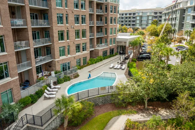 $1,695,000 | 155 Wingo Way, Unit 472, Mount Pleasant, SC 29464