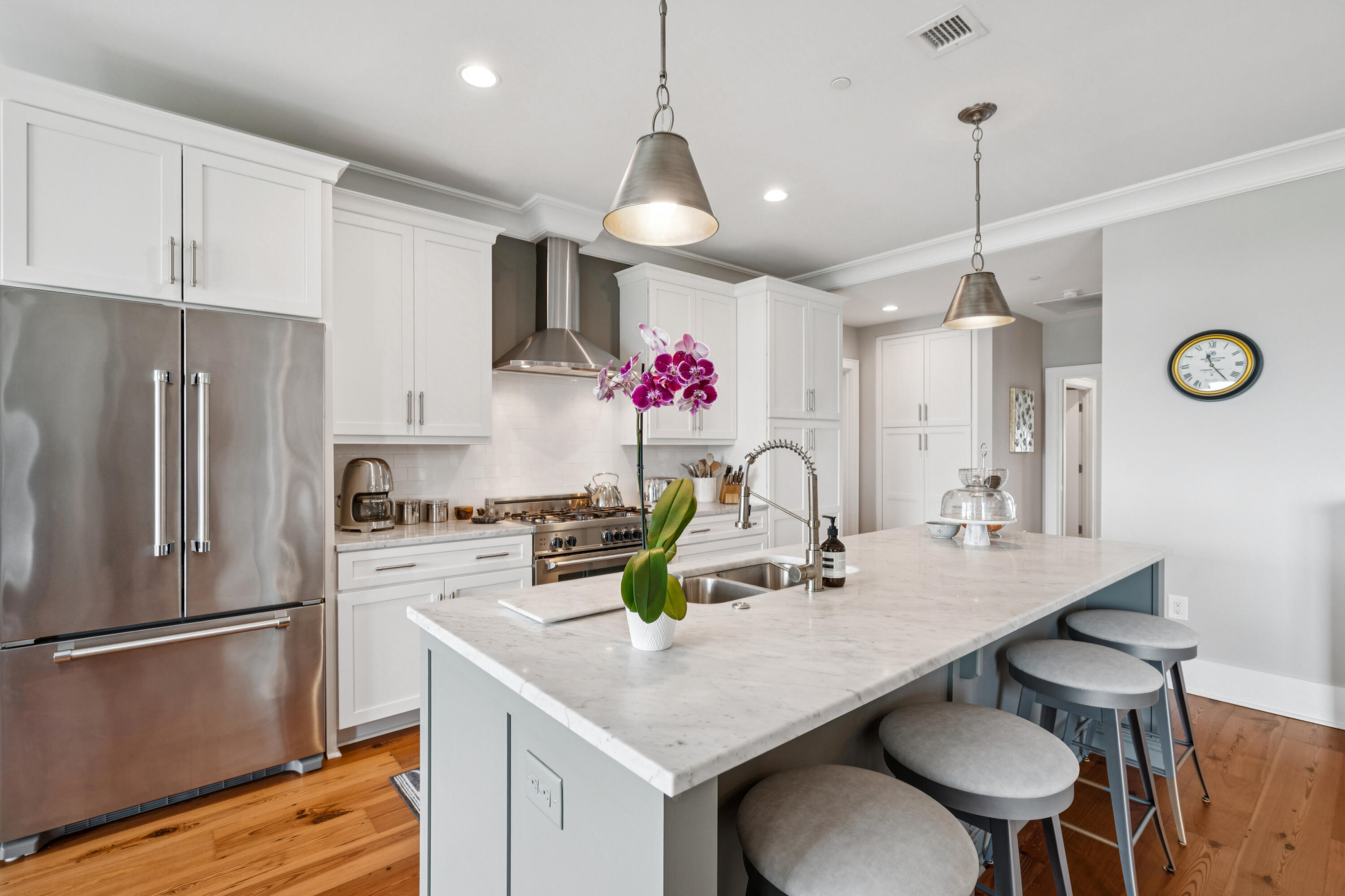 155 Wingo Way, Unit 472 Mount Pleasant, SC 29464 - Photo 9 of 27 155WingoWay-KeenEyeMarketing-016