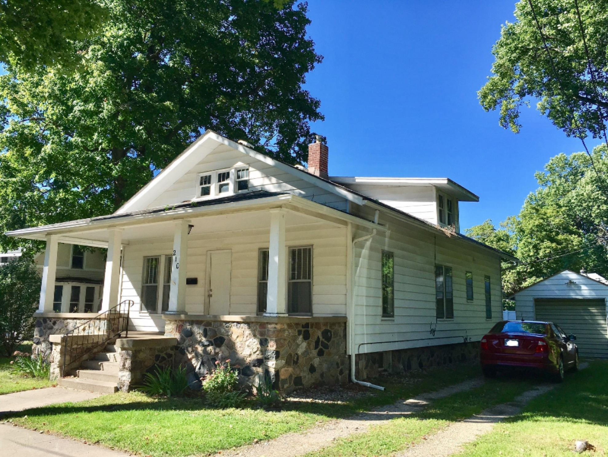 210 East Bennett Street Three Rivers, MI 49093 - Photo 1 of 1 FullSizeRender