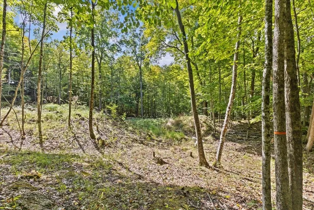 $179,900 | 514 Red Rock Road, Colchester, VT 05446