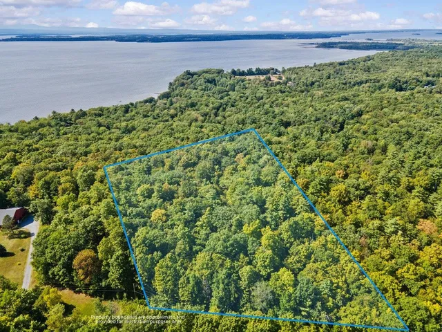 $179,900 | 514 Red Rock Road, Colchester, VT 05446