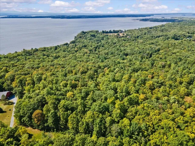 $179,900 | 514 Red Rock Road, Colchester, VT 05446