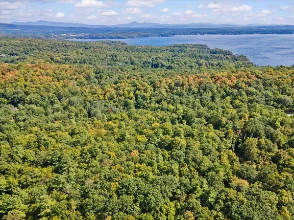 $174,900 | 514 Red Rock Road, Colchester, VT 05446