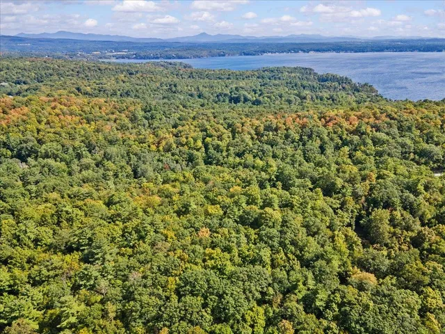 $179,900 | 514 Red Rock Road, Colchester, VT 05446