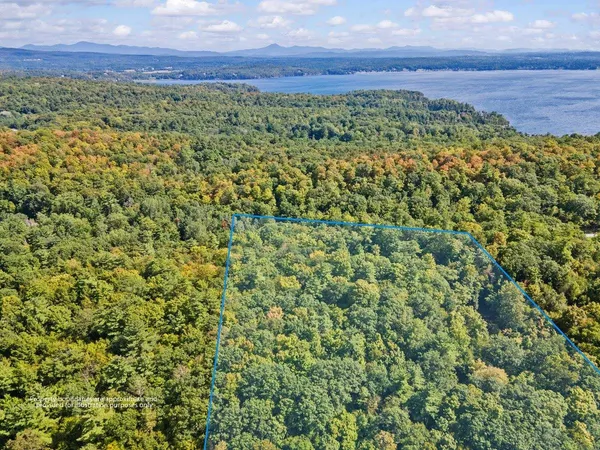 $174,900 | 514 Red Rock Road, Colchester, VT 05446