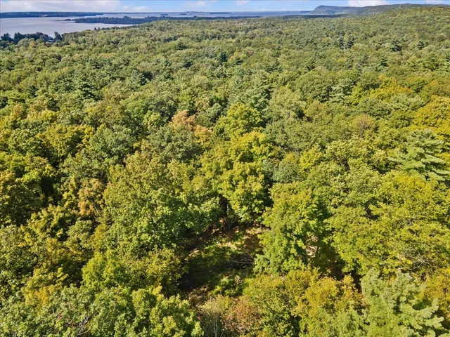 $179,900 | 514 Red Rock Road, Colchester, VT 05446