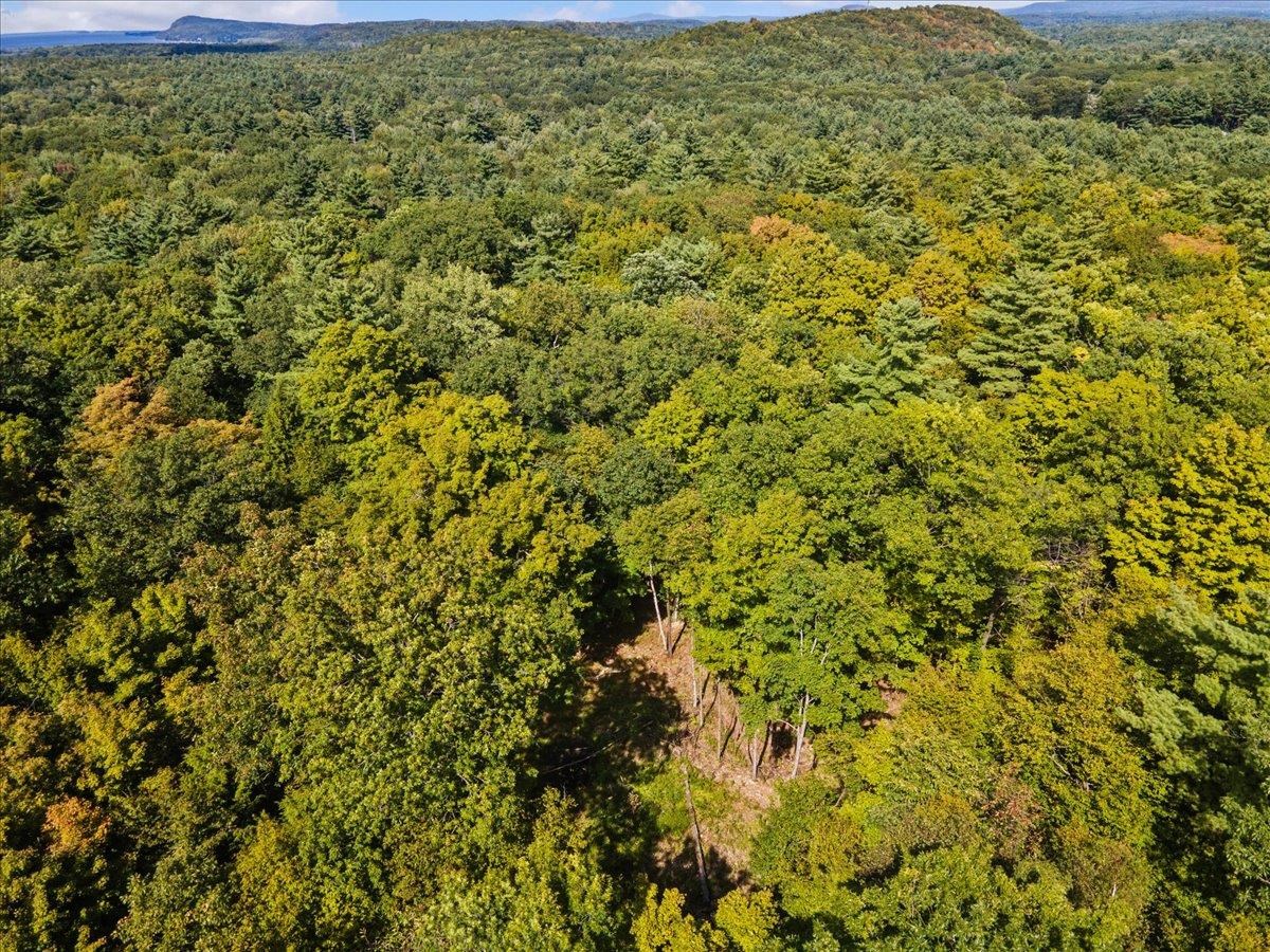 514 Red Rock Road Colchester, VT 05446 - Photo 43 of 45