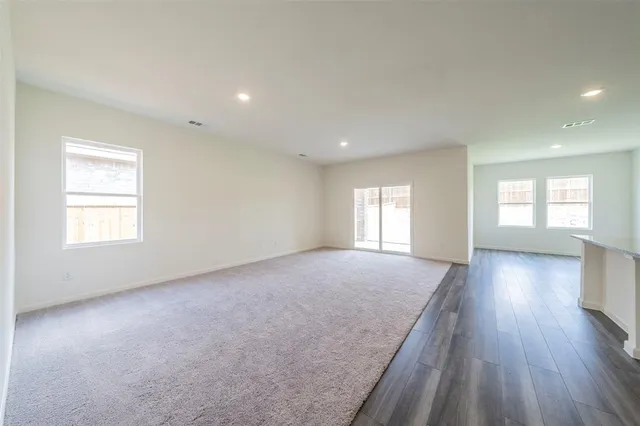 $2,525 | 1872 Everglades Drive, Forney, TX 75126