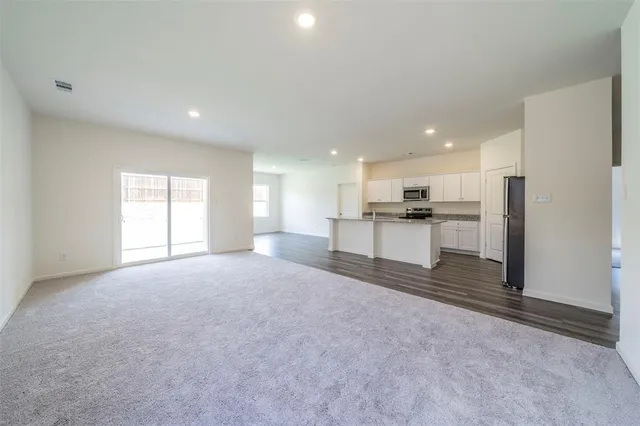 $2,525 | 1872 Everglades Drive, Forney, TX 75126