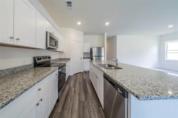 $2,489 | 1872 Everglades Drive, Forney, TX 75126