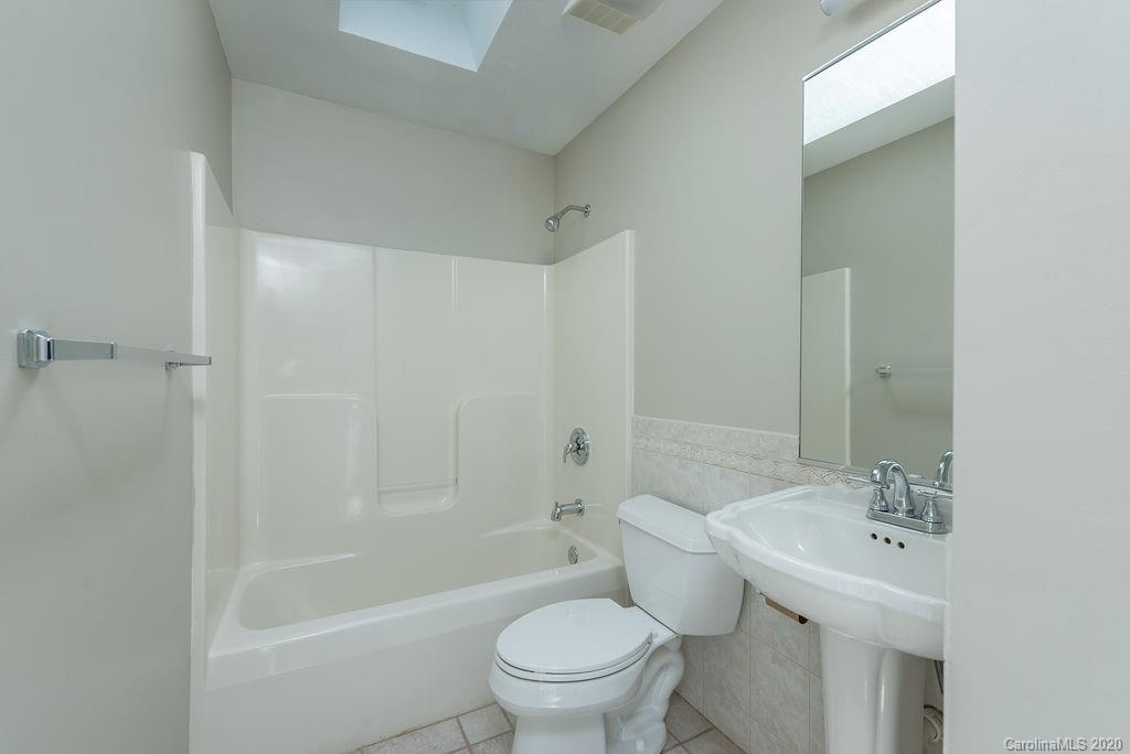 237 Church Road Fairview, NC 28730 - Photo 14 of 39 Gallery Image 14