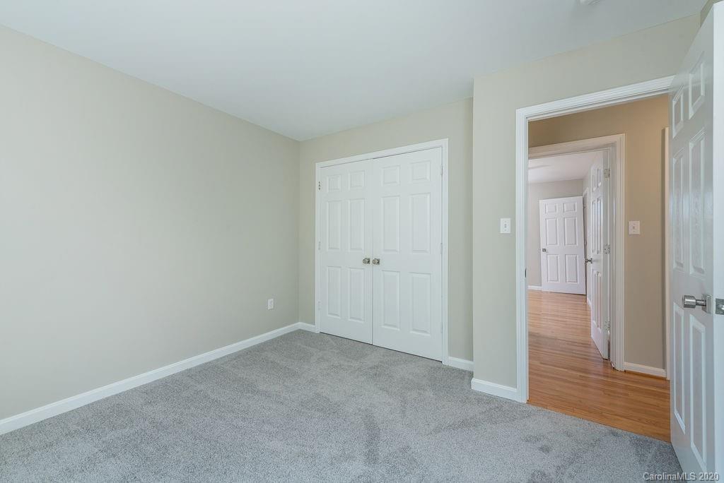 237 Church Road Fairview, NC 28730 - Photo 16 of 39 Gallery Image 16