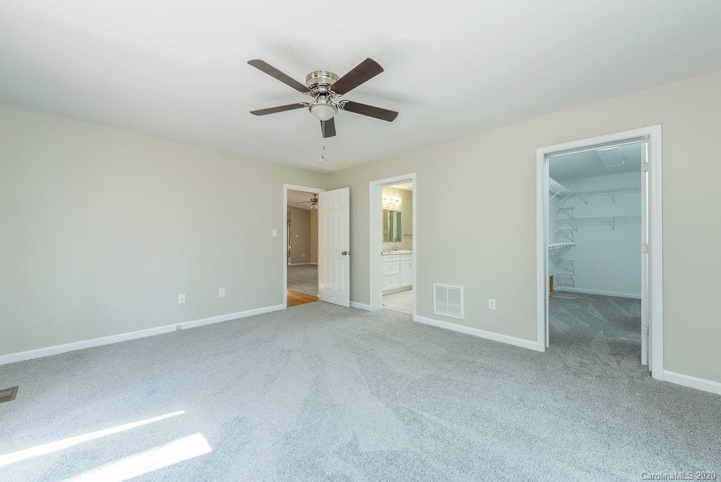 237 Church Road Fairview, NC 28730 - Photo 20 of 39 Gallery Image 20