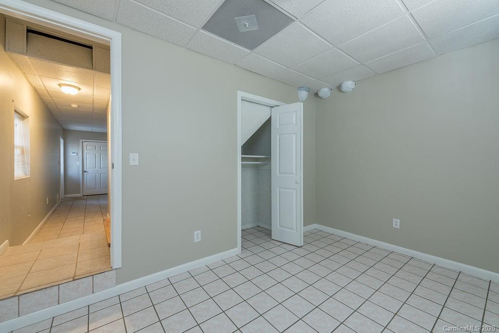 237 Church Road Fairview, NC 28730 - Photo 24 of 39 Gallery Image 24