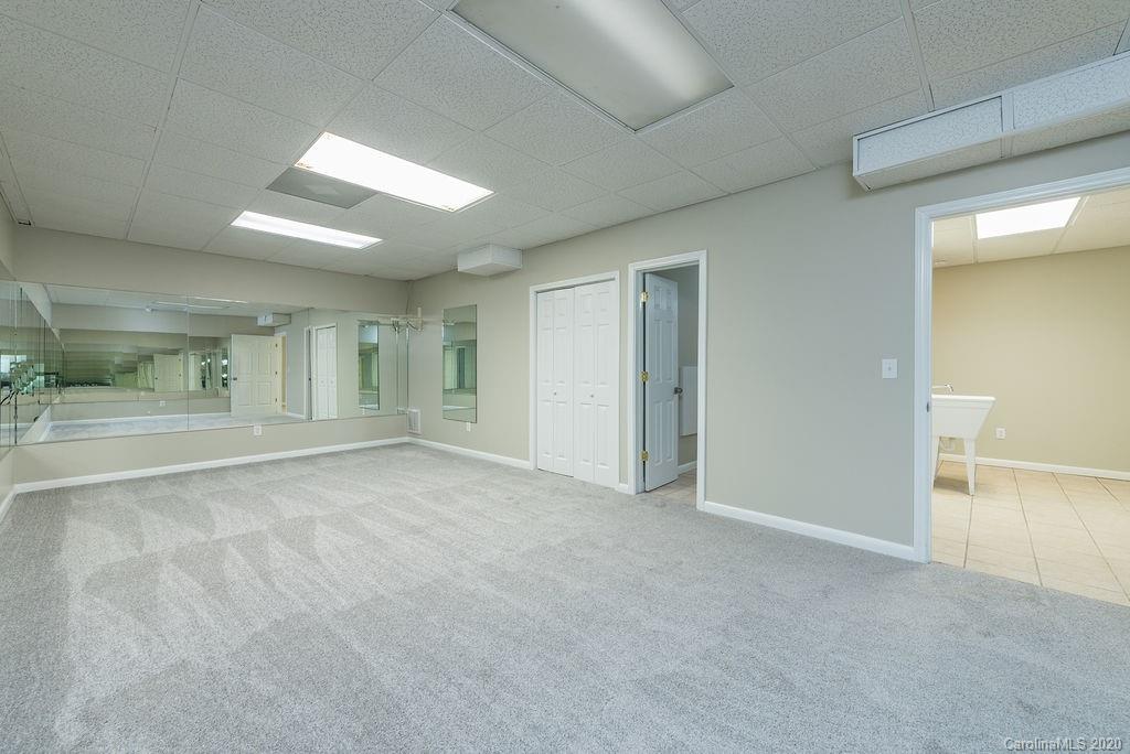 237 Church Road Fairview, NC 28730 - Photo 26 of 39 Gallery Image 26