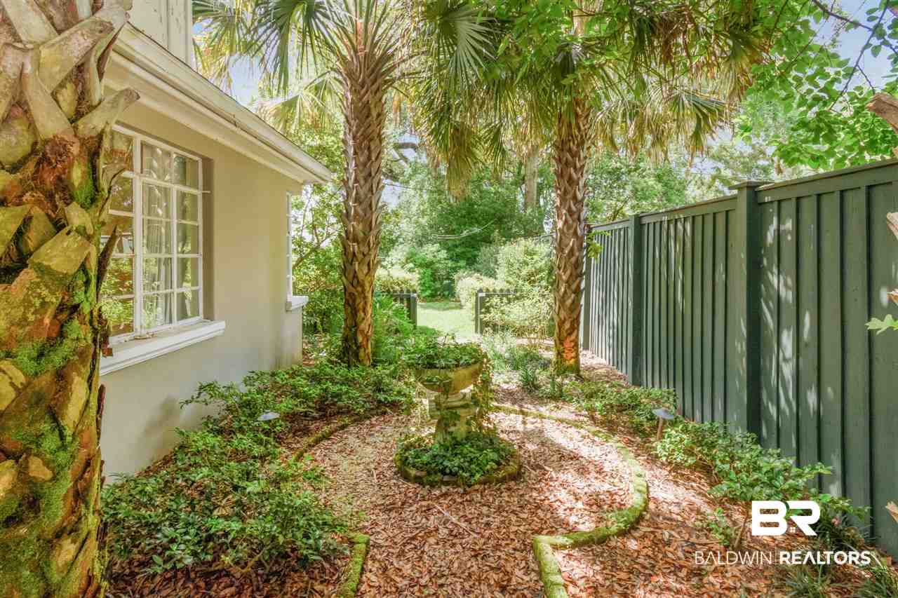 209 Edington Drive Mobile, AL 36607 - Photo 38 of 49
