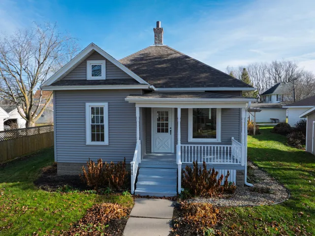 $160,000 | 440 1st Avenue Southeast, Harmony, MN 55939