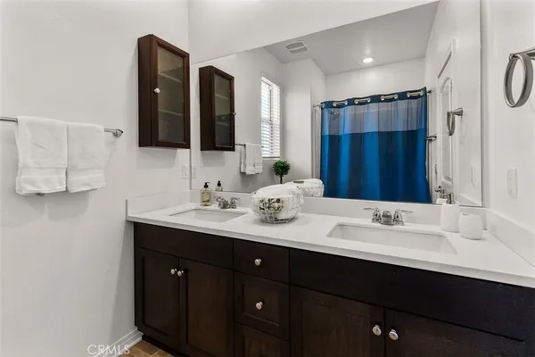 $529,000 | 16502 Casa Grande Avenue, Unit 516, Fontana, CA 92336