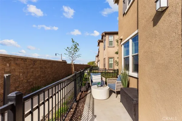 $529,000 | 16502 Casa Grande Avenue, Unit 516, Fontana, CA 92336