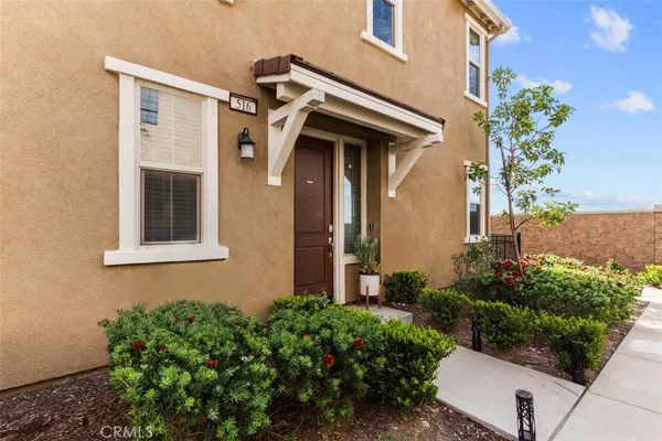 $529,000 | 16502 Casa Grande Avenue, Unit 516, Fontana, CA 92336