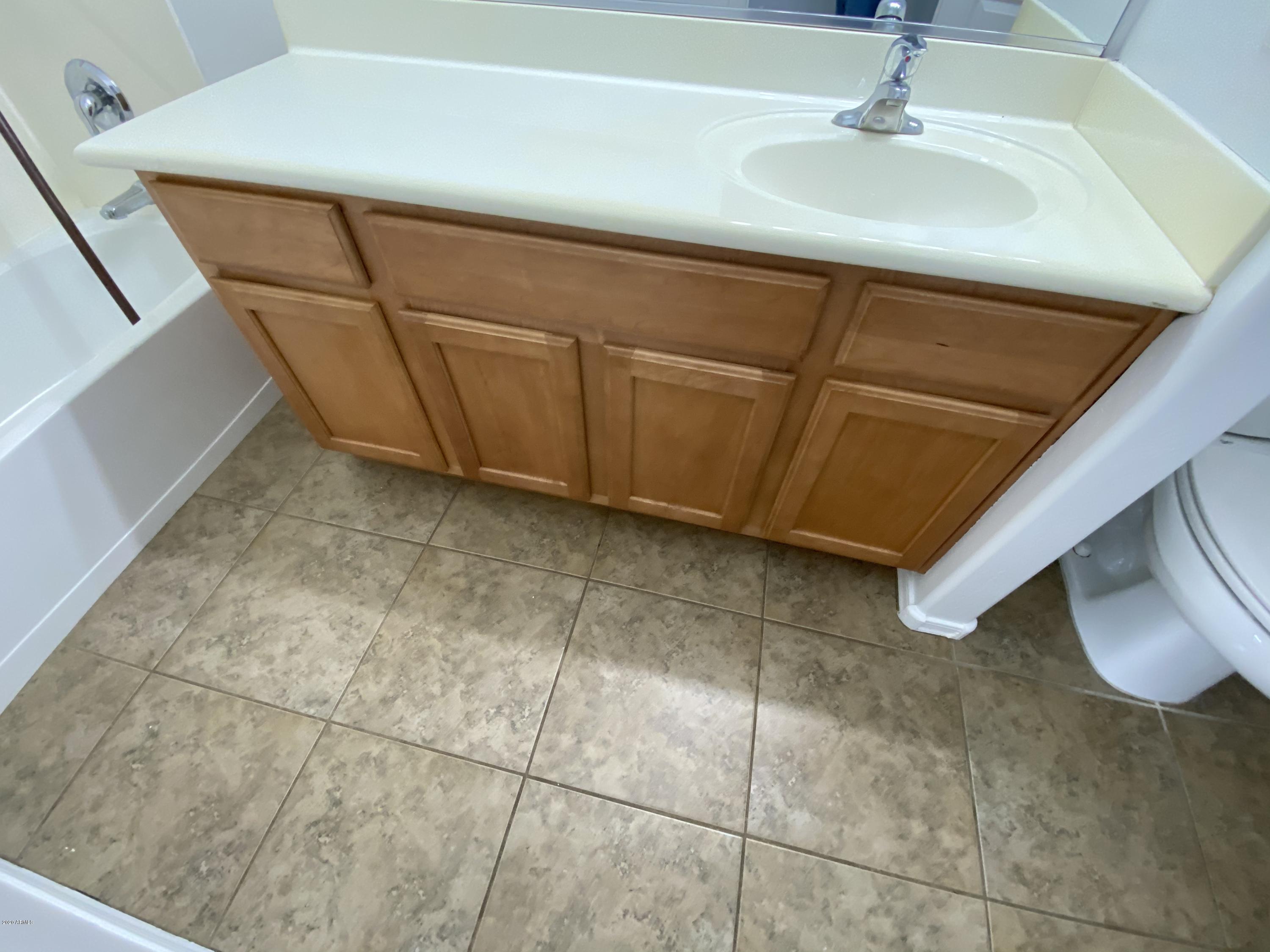 345 South 166th Drive Goodyear, AZ 85338 - Photo 5 of 15 IMG_1185