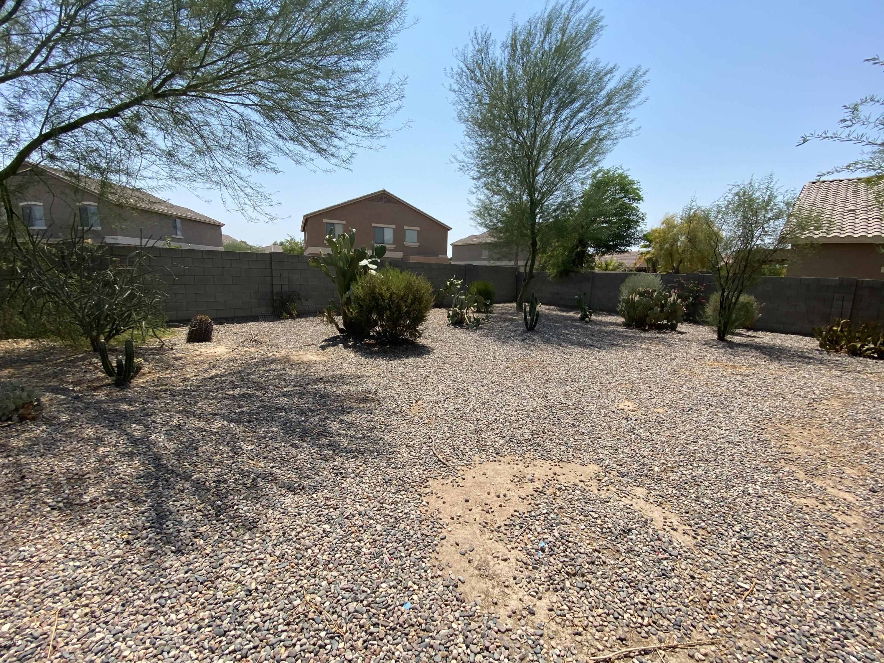 345 South 166th Drive Goodyear, AZ 85338 - Photo 6 of 15 IMG_1186