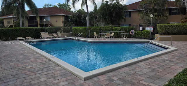 $2,200 | 10416 Northwest 8th Street, Unit 201, Pembroke Pines, FL 33026