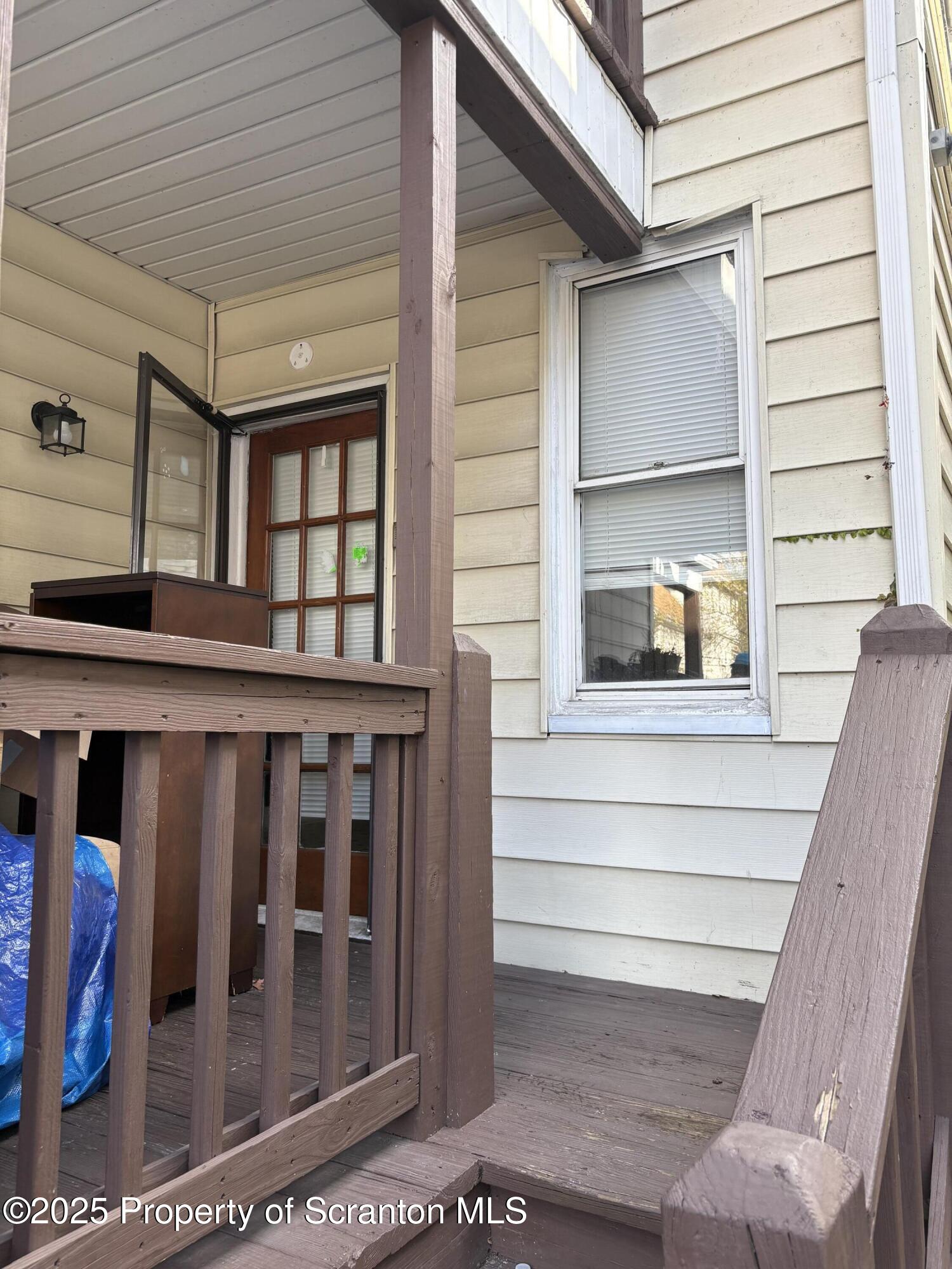 1318 North Washington Avenue Scranton, PA 18509 - Photo 2 of 11