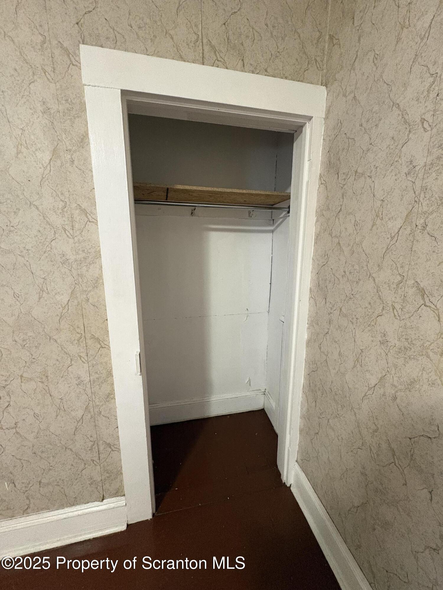 1318 North Washington Avenue Scranton, PA 18509 - Photo 6 of 11 a view of wooden door