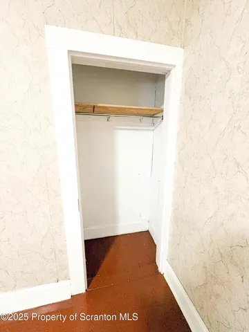 $1,500 | 1318 North Washington Avenue, Scranton, PA 18509