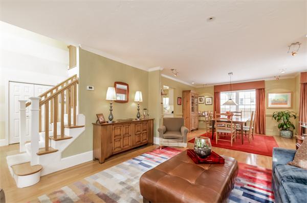2 Ida Road Marblehead, MA 01945 - Photo 3 of 30 Gallery Image 3
