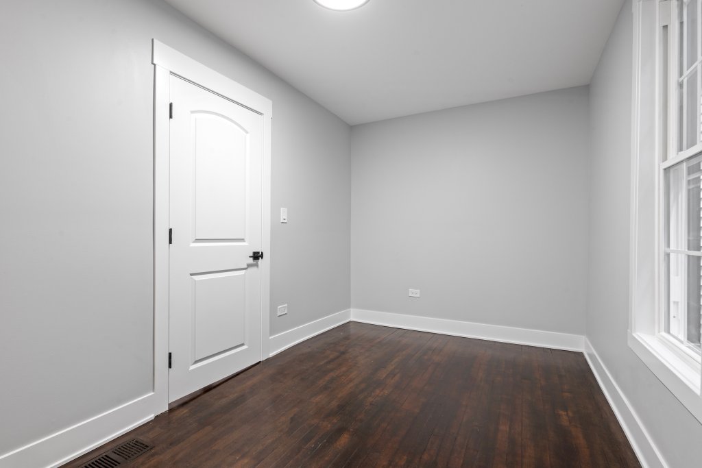 4820 West Ferdinand Street Chicago, IL 60644 - Photo 17 of 40