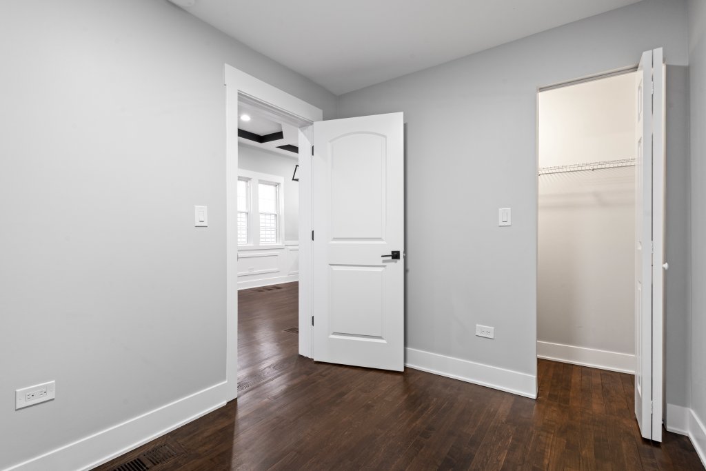 4820 West Ferdinand Street Chicago, IL 60644 - Photo 18 of 40