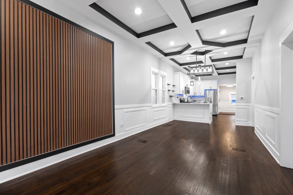 4820 West Ferdinand Street Chicago, IL 60644 - Photo 2 of 40