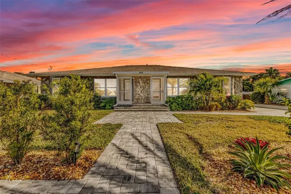 $1,175,000 | 312 Bayshore Road, Nokomis, FL 34275