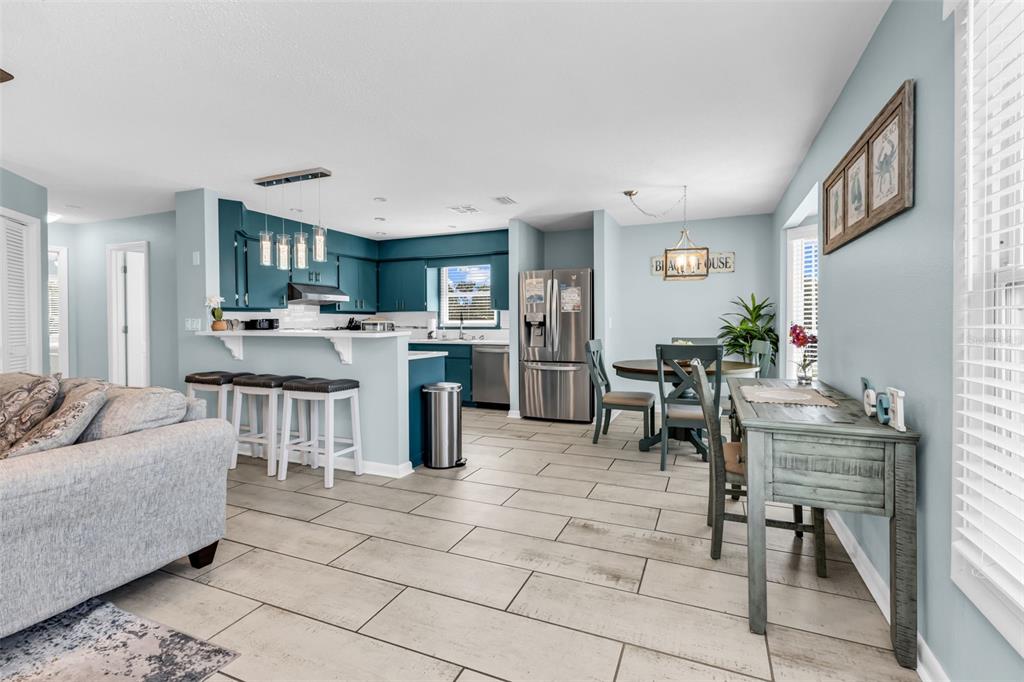 312 Bayshore Road Nokomis, FL 34275 - Photo 13 of 86