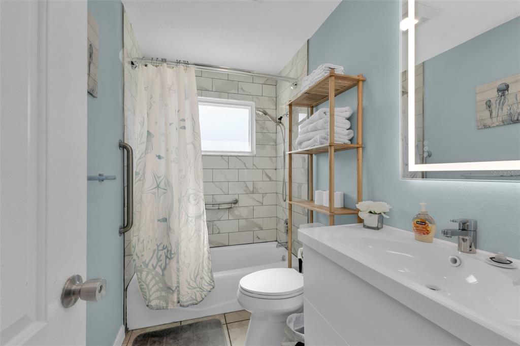 312 Bayshore Road Nokomis, FL 34275 - Photo 25 of 86