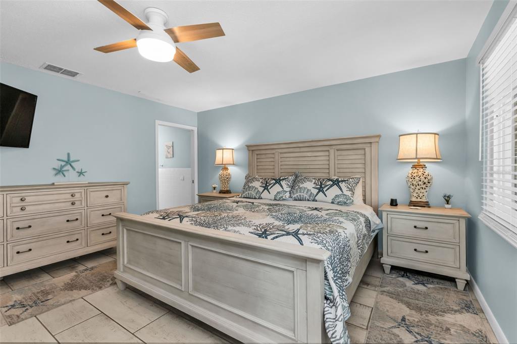 312 Bayshore Road Nokomis, FL 34275 - Photo 28 of 86