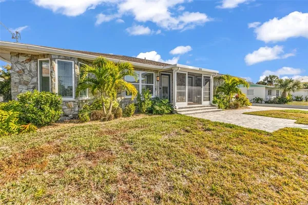 $1,175,000 | 312 Bayshore Road, Nokomis, FL 34275