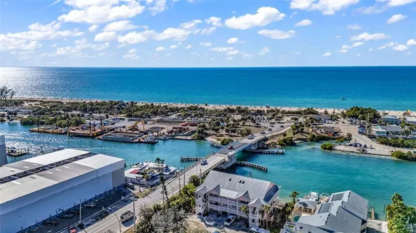 $1,175,000 | 312 Bayshore Road, Nokomis, FL 34275