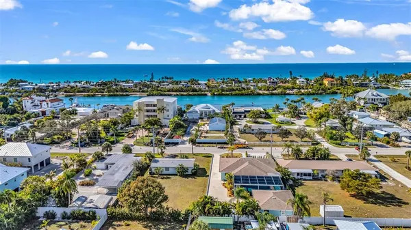 $1,175,000 | 312 Bayshore Road, Nokomis, FL 34275