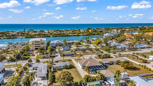 $1,175,000 | 312 Bayshore Road, Nokomis, FL 34275