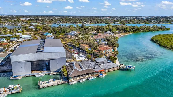 $1,175,000 | 312 Bayshore Road, Nokomis, FL 34275