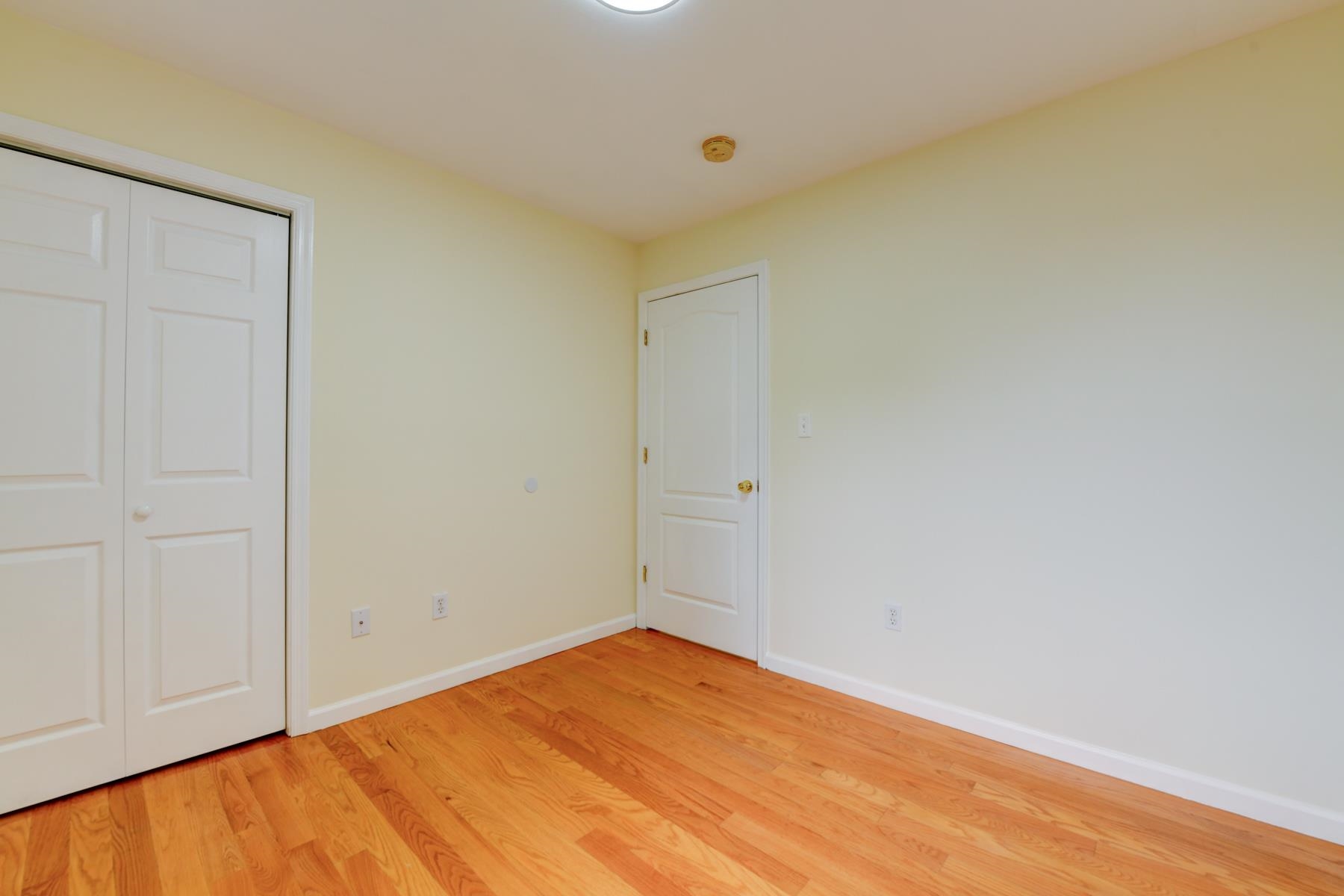190 Terrace Avenue, Unit 2 Jersey City, NJ 07307 - Photo 18 of 29 a view of empty room