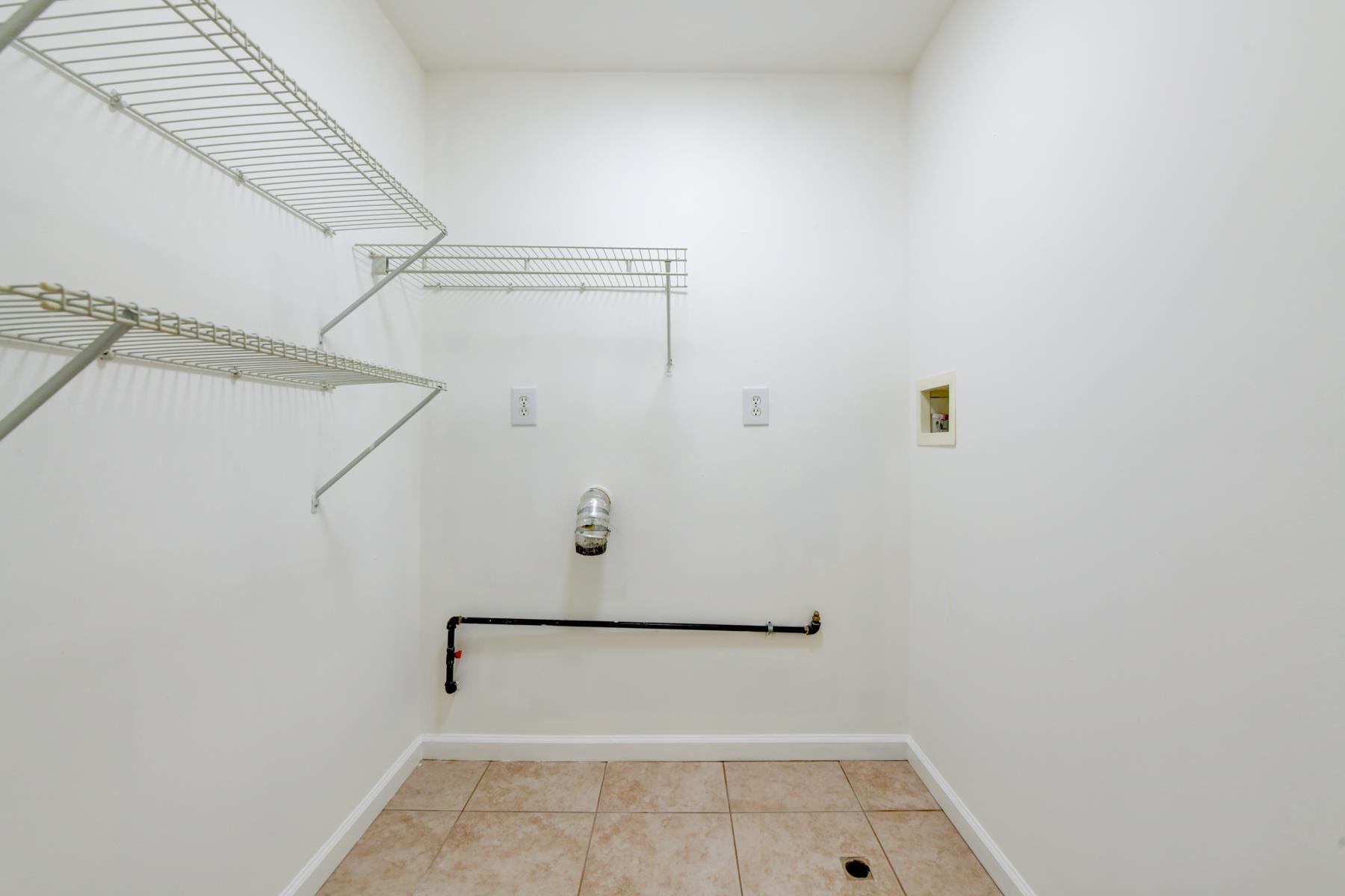 190 Terrace Avenue, Unit 2 Jersey City, NJ 07307 - Photo 22 of 29 a view of walk in closet