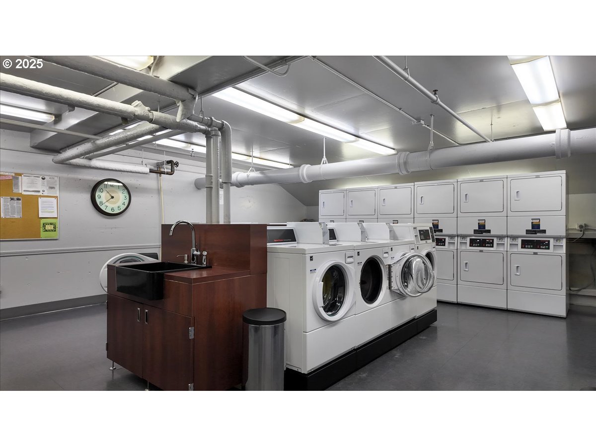 111 Southwest Harrison Street, Unit 4F Portland, OR 97201 - Photo 23 of 37 Community Amenities