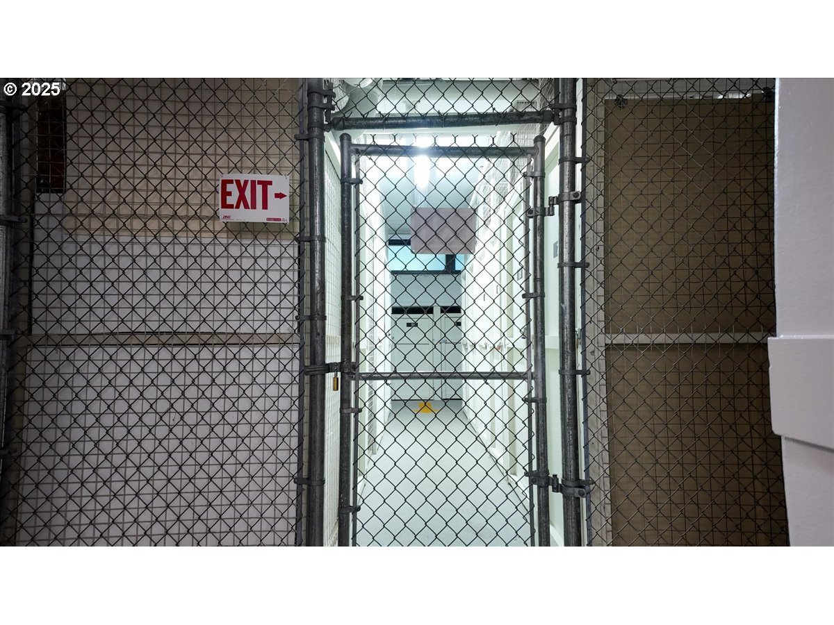 111 Southwest Harrison Street, Unit 4F Portland, OR 97201 - Photo 25 of 37 Community Amenities