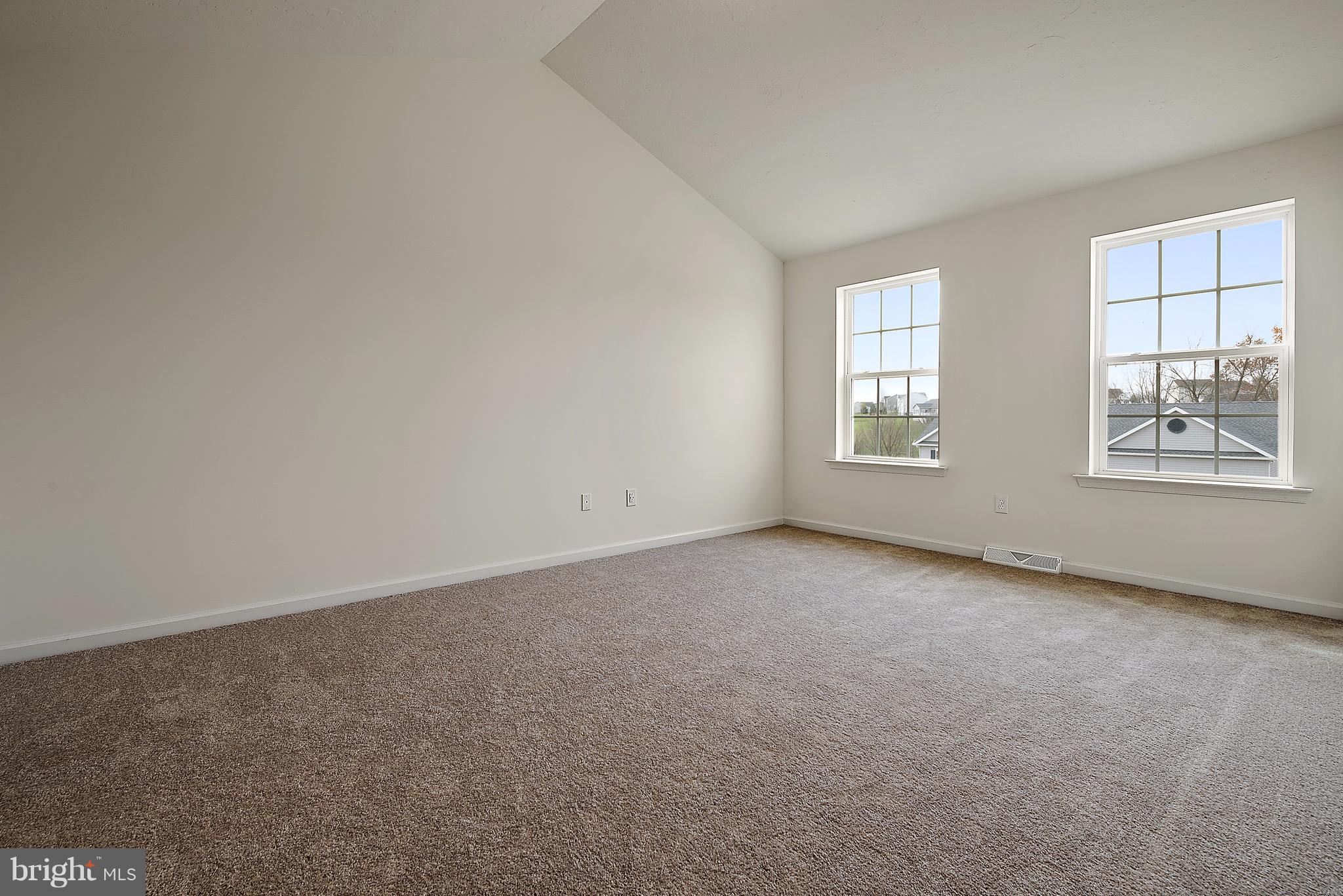 865 Ripple Drive, Unit 65 Hanover, PA 17331 - Photo 17 of 26 Owner's Bedroom