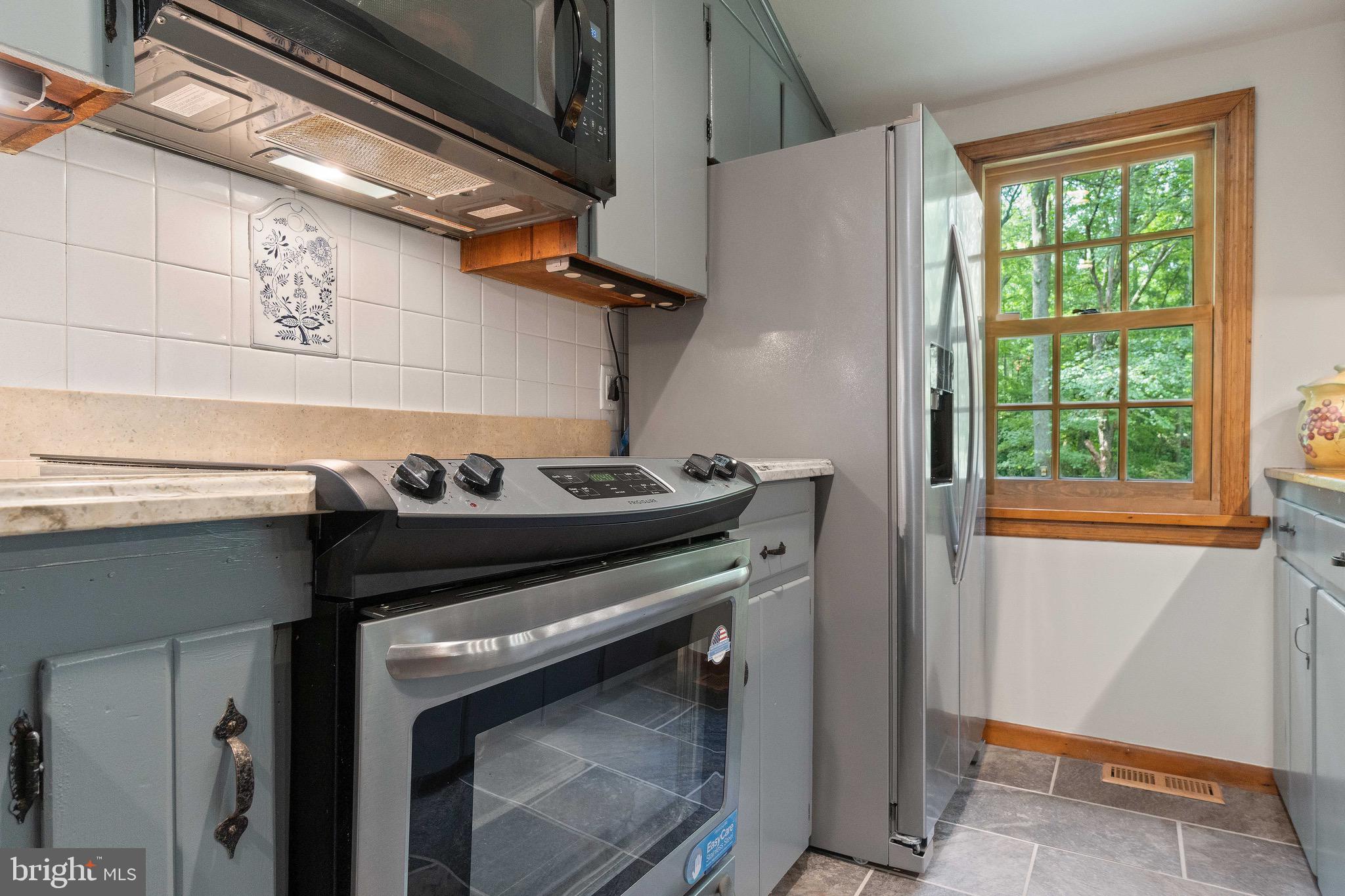 1794 Turkey Point Road North East, MD 21901 - Photo 17 of 69 kitchen