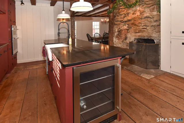 $650,000 | 483 N Road, Ashford, CT 06278